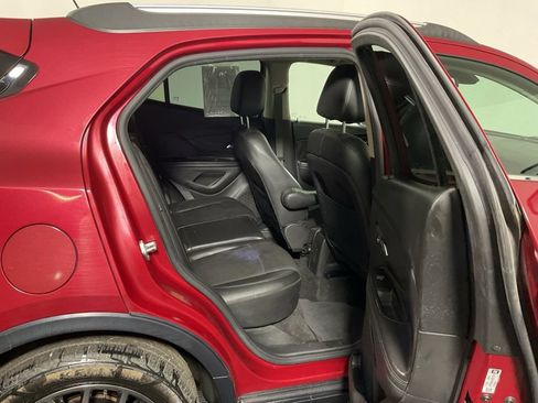 Used 2019 Buick Encore Sport Touring w/ Safety Package FWD image 33