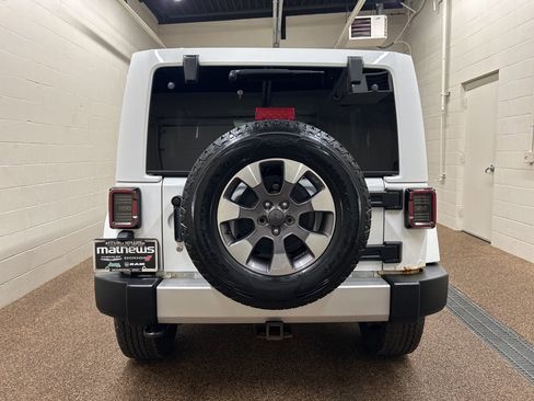 Used 2013 Jeep Wrangler Unlimited Sahara w/ Trailer Tow Group image 3