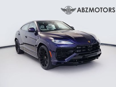 Used 2025 Lamborghini Urus SE