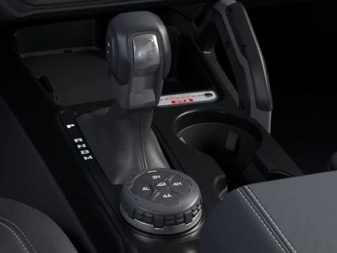 New 2026 Ford Bronco Outer Banks AWD/4WD image 18