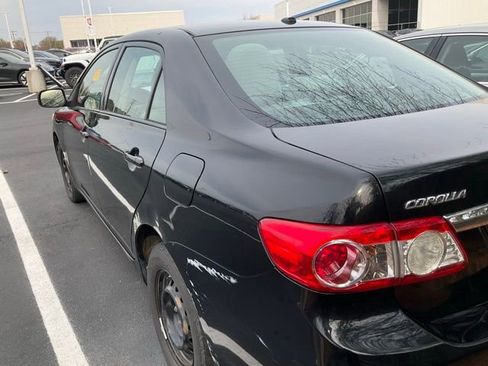 Used 2011 Toyota Corolla LE image 8