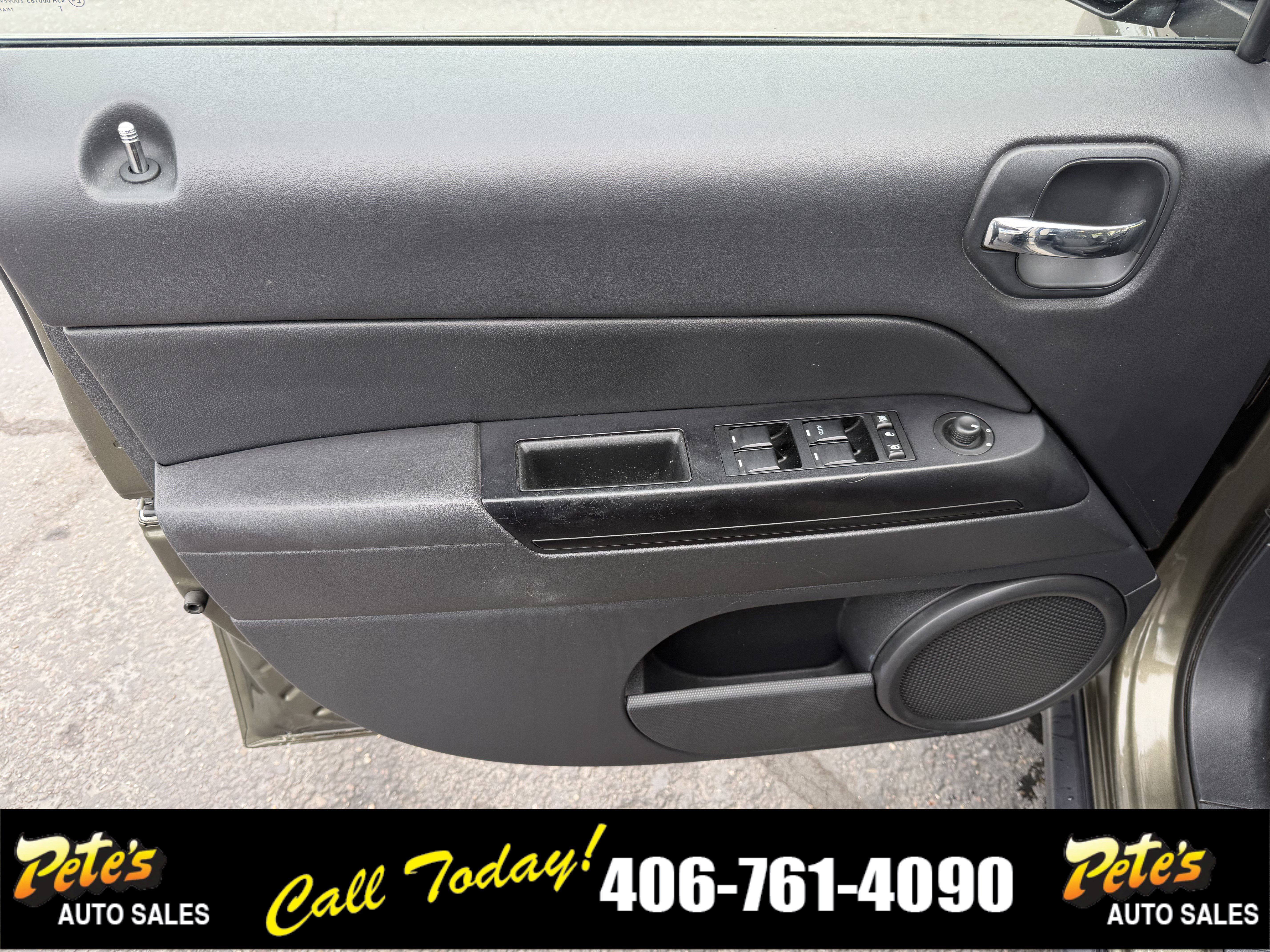 Used 2015 Jeep Patriot Sport w/ Power Value Group AWD/4WD image 31