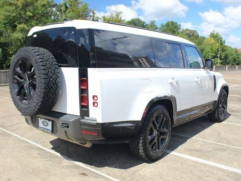 Used 2024 Land Rover Defender 130 Outbound image 2