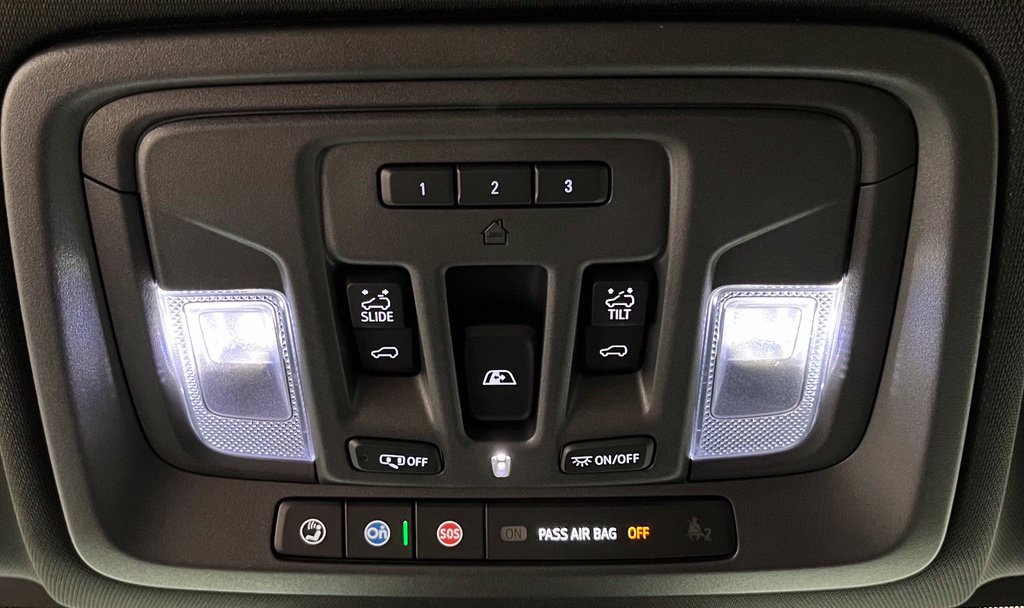 Used 2024 Chevrolet Silverado 2500 High Country w/ Technology Package AWD/4WD image 41