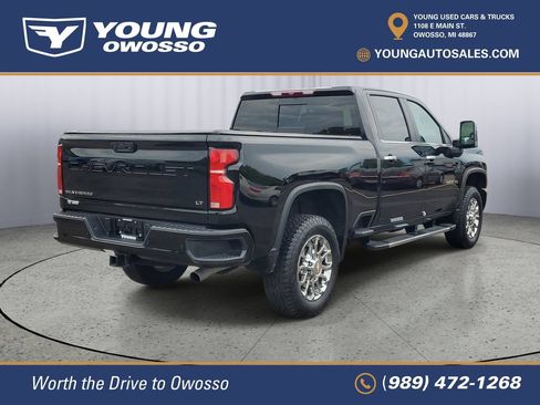 Used 2026 Chevrolet Silverado 2500 LT w/ Z71 Chrome Sport Edition AWD/4WD image 3
