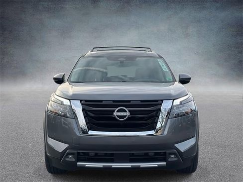 New 2025 Nissan Pathfinder Platinum w/ Cargo Package image 6