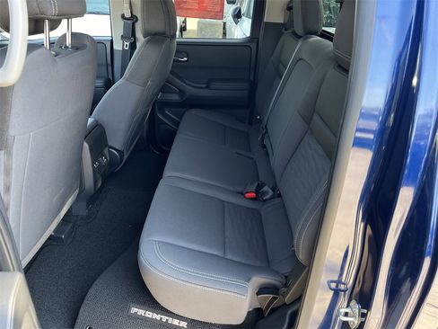 Certified 2023 Nissan Frontier SV w/ Technology Package image 27