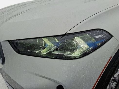 New 2026 BMW X5 xDrive40i w/ Premium Package image 9