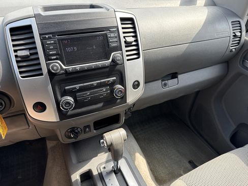Used 2018 Nissan Frontier S AWD/4WD image 22