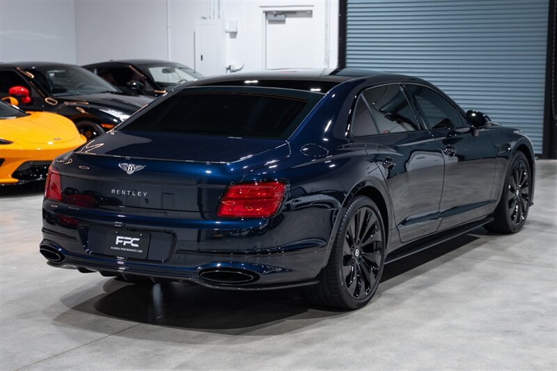 Used 2022 Bentley Flying Spur W12 AWD/4WD image 6