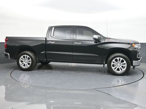 New 2026 Chevrolet Silverado 1500 LTZ w/ LTZ Premium Package AWD/4WD image 18