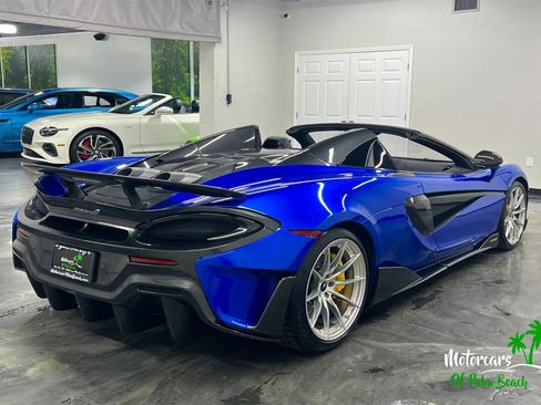Used 2020 McLaren 600LT Spider image 21