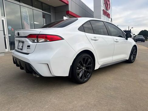 Used 2026 Toyota Corolla SE FWD image 5
