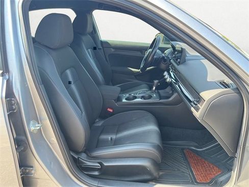 Used 2022 Honda Civic Sport image 16
