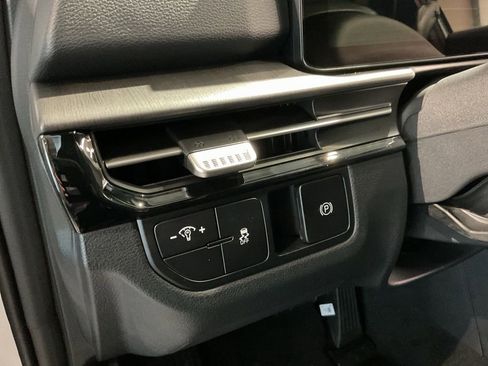 New 2026 Kia Sportage X-Line image 11