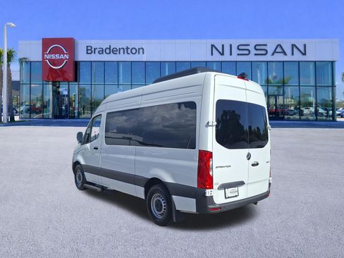 Used 2025 Mercedes-Benz Sprinter 2500 image 7