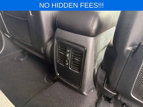 Used 2021 Jeep Grand Cherokee Laredo RWD image 33