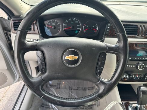 Used 2014 Chevrolet Impala LTZ image 13