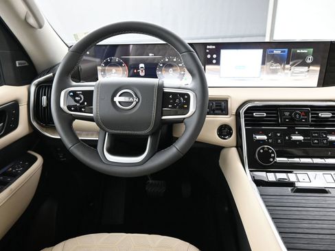 New 2025 Nissan Armada Platinum Reserve w/ Convenience Package image 12