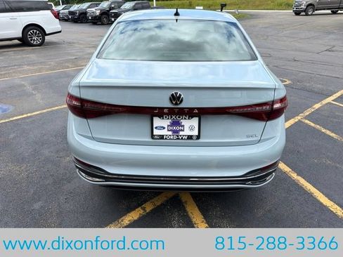 New 2026 Volkswagen Jetta SEL FWD image 6