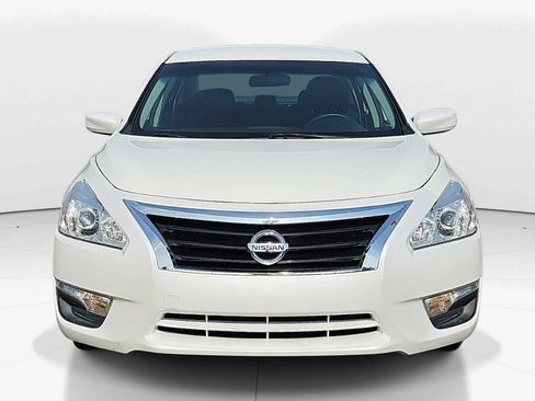 Used 2015 Nissan Altima 2.5 S w/ Power Driver Seat Package FWD image 12