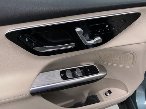 Certified 2026 Mercedes-Benz GLC 300 4MATIC image 28
