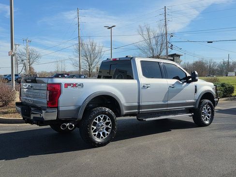 Used 2021 Ford F250 Lariat w/ Lariat Value Package image 6