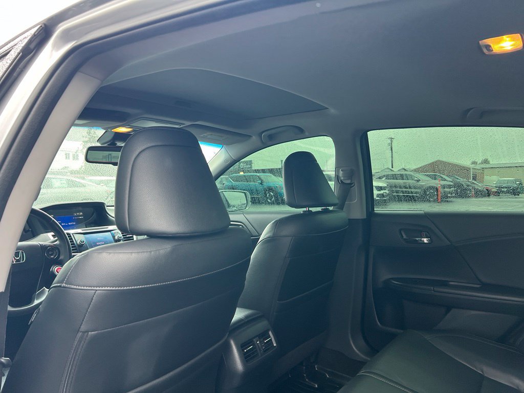 Used 2015 Honda Accord EX-L image 13