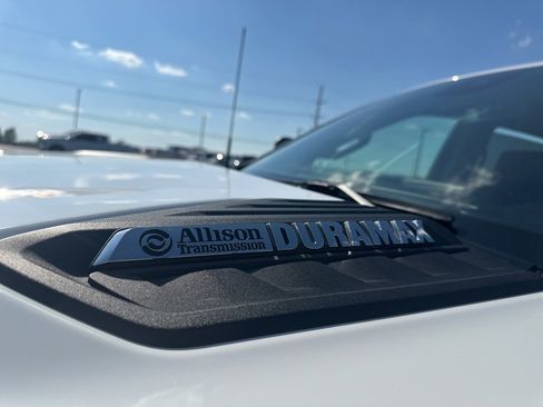 Used 2024 Chevrolet Silverado 3500 W/T image 15