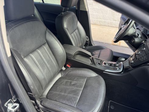 Used 2011 Buick Regal CXL w/ RL2 Preferred Equipment Group image 14