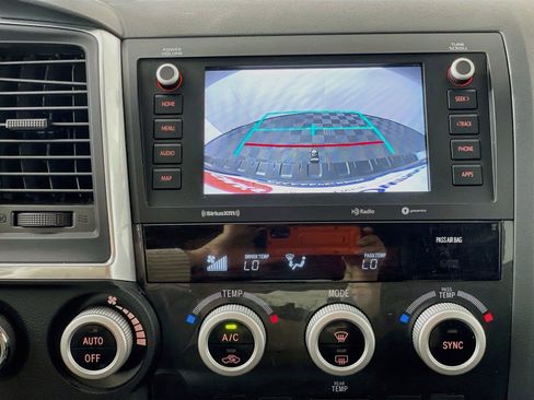 Used 2022 Toyota Sequoia TRD Sport AWD/4WD image 16