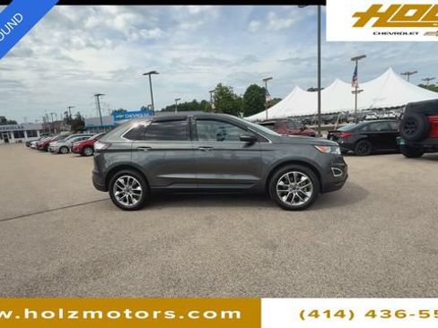 Used 2018 Ford Edge Titanium w/ Equipment Group 301A AWD/4WD image 10