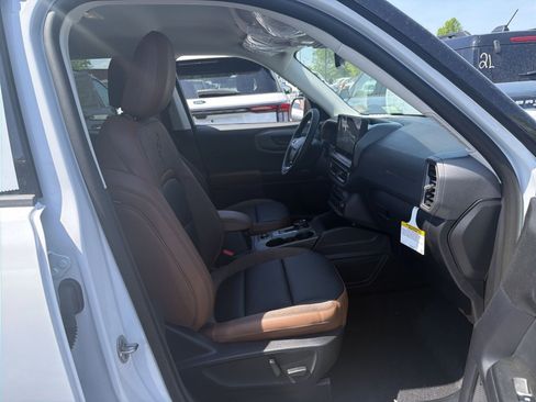 New 2026 Ford Bronco Sport Outer Banks AWD/4WD image 28
