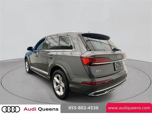 Certified 2022 Audi Q7 2.0T Premium image 2