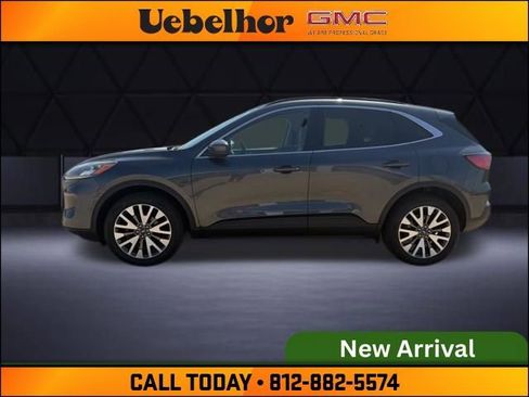 Used 2020 Ford Escape Titanium AWD/4WD image 16