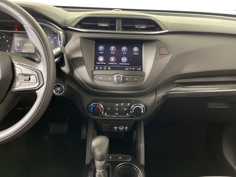 Used 2023 Chevrolet TrailBlazer LT image 16