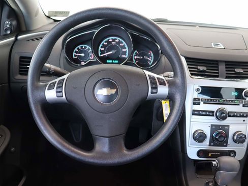Used 2009 Chevrolet Malibu LT FWD image 9