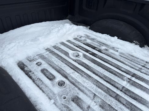 Used 2017 Ford F350 Lariat w/ Lariat Ultimate Package image 3