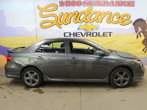 Used 2013 Toyota Corolla S FWD image 1