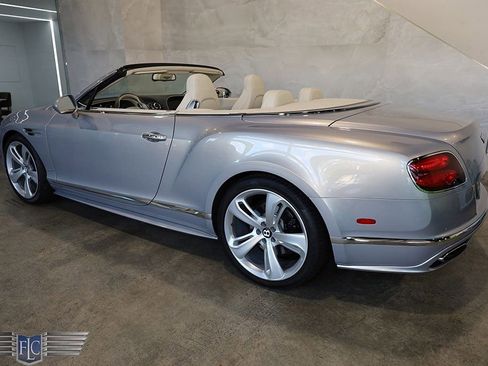 Used 2017 Bentley Continental GT Speed image 48