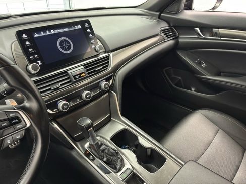 Used 2020 Honda Accord Sport image 26