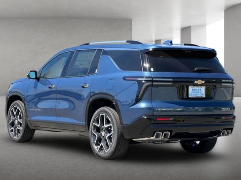 New 2026 Chevrolet Traverse High Country w/ LPO, Floor Liner Package AWD/4WD image 6