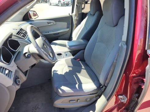 Used 2011 Chevrolet Traverse LT w/ Personal Connectivity Package AWD/4WD image 26