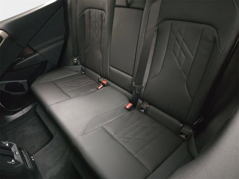 Used 2025 BMW X3 xDrive30i w/ Premium Package image 17