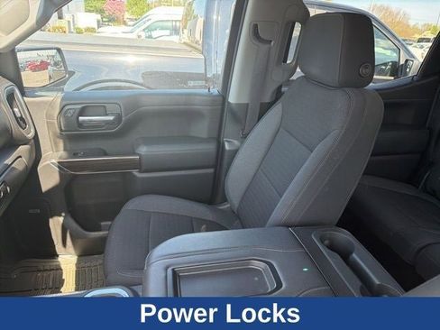 Used 2021 Chevrolet Silverado 1500 LT Trail Boss w/ Convenience Package II image 11