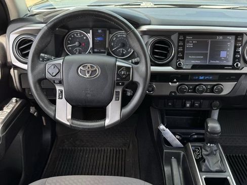 Used 2023 Toyota Tacoma SR5 RWD image 12