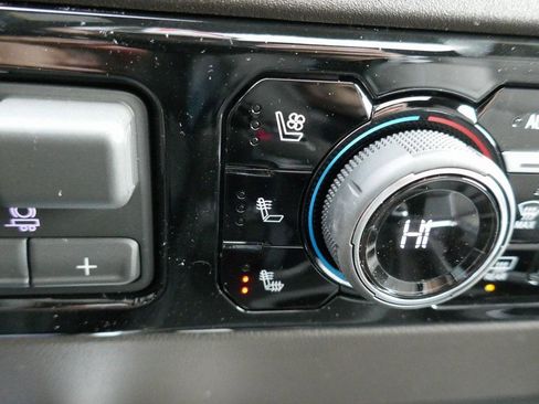 New 2026 Chevrolet Silverado 1500 LTZ w/ LTZ Premium Package image 23