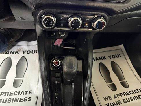 Used 2021 Nissan Versa S image 17