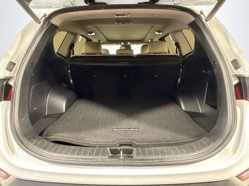 Used 2019 Hyundai Santa Fe FWD image 28