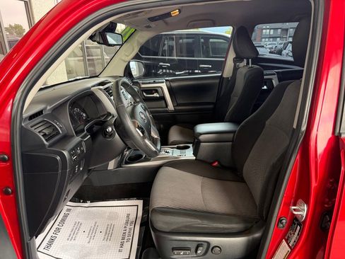 Used 2021 Toyota 4Runner SR5 RWD image 5